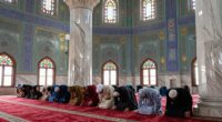 respectful mosque visitation etiquette